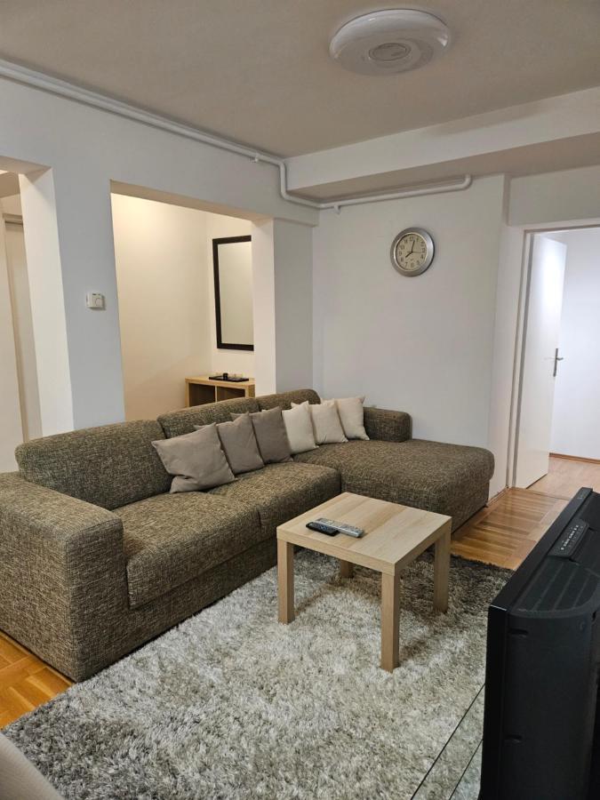 Apartman Cresnar 자그레브 외부 사진